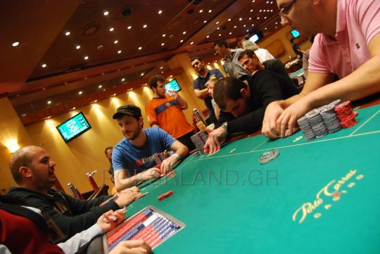 b_540_540_16777215_0___images_stories_live-updates_DSC_1130_-_2011-12-04_at_22-59-58