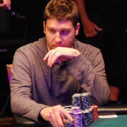 jeremy-ausmus-is-among-the-chip-leaders-at-the-wsop-main-event-201715
