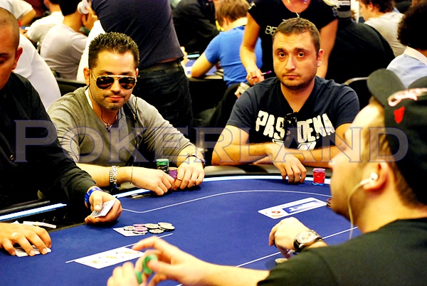 farmakoulis-table-day1a