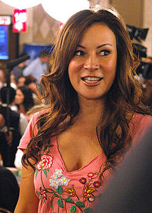 220px-Jennifer_Tilly1