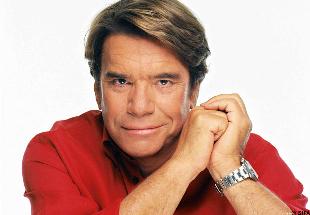 Συμφωνία Υπουργείου Δικαιοσύνης και ομίλου Bernard Tapie για αποζημίωση των παικτών