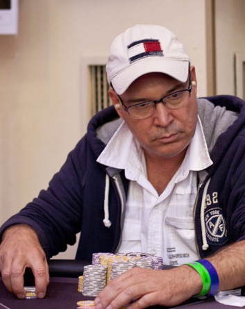 Στους chip leaders του WSOPE o Corkins
