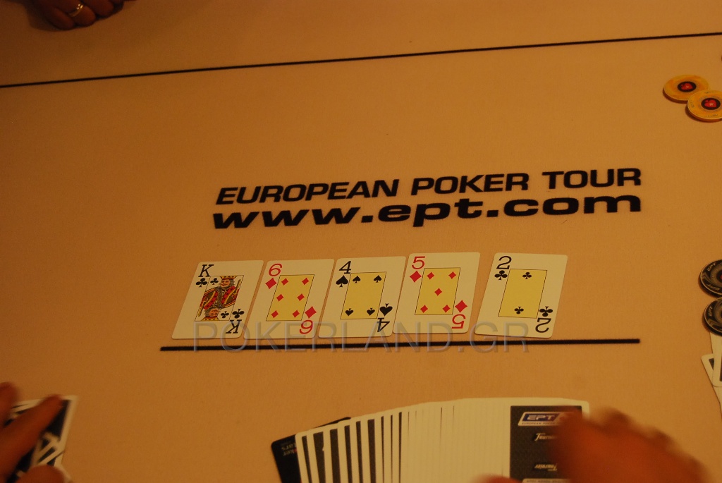 busted hand liakos ept barcelona